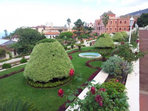 В саду маркиза де ла Квинта Роха. Ла-Оротава