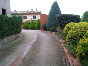 Пуболь. Подъезд к частному дому