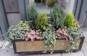 Подсмотрела в Стокгольме. Просто и стильно.